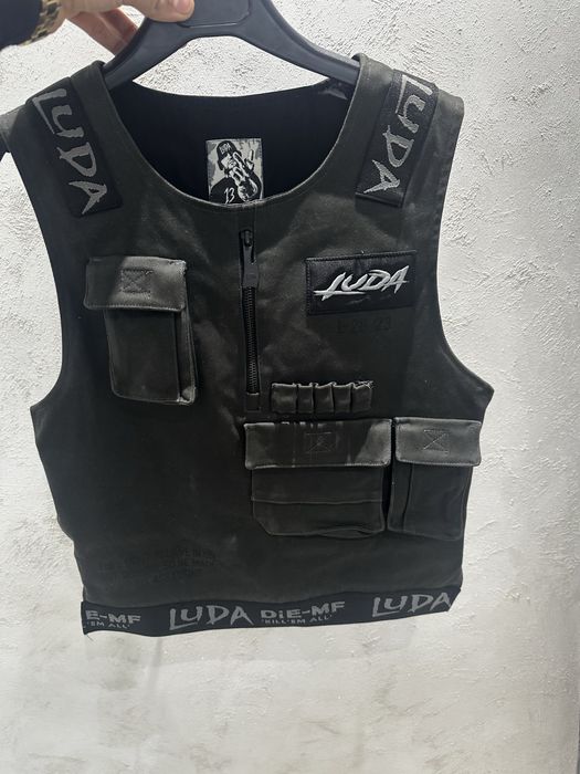 Жилетка на Lida.