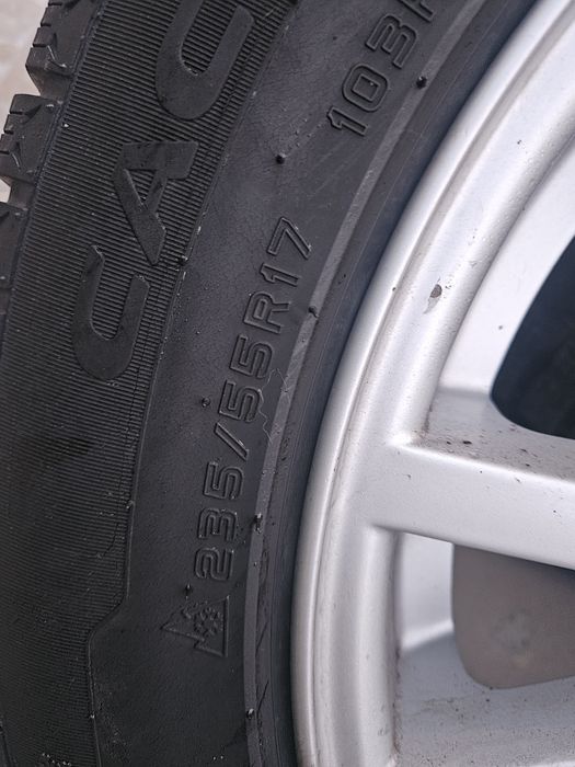 Джанти за BMW 17' 5x120 с гуми