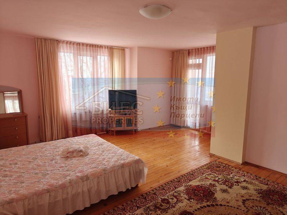 Продава се Къща в с. Селищен дол, Област Перник - 313 кв.м за 528 €/кв.м - Снимка #10