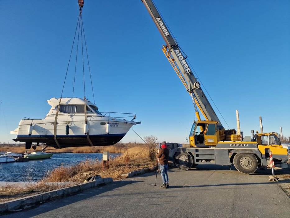 Inchiriez automacarale 30-100 tone în Constanța