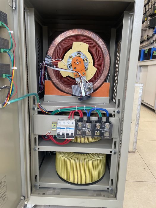 Новая модель Стабилизатора АНДЕЛИ/ANDELI/-SVC-D40-Kva 220V Оригинал QR