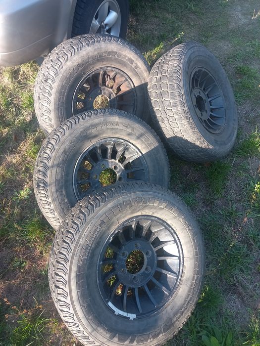 Нов внос Германия 4бр. Nissan Terrano