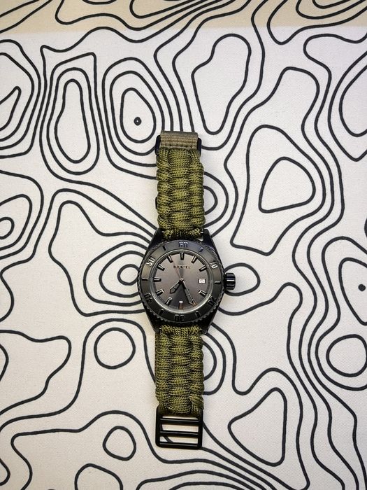 Продам часы invicta