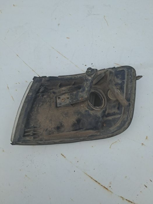 На спецвагон поворотник