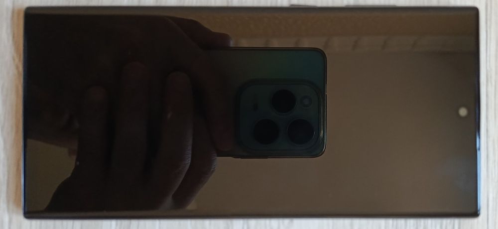 Samsung Galaxy Note 10 Plus (12/256 GB) — Aura Glow