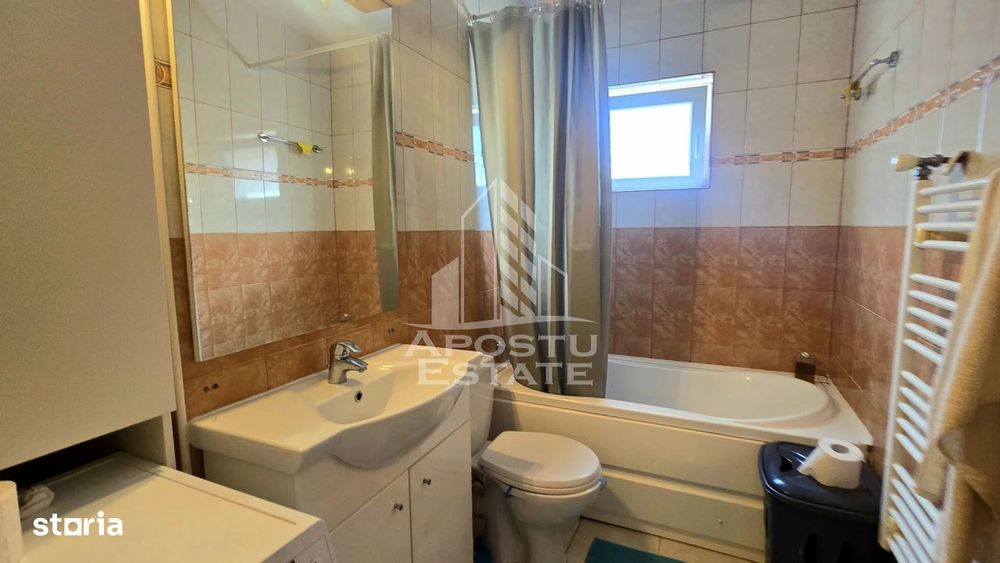 Apartament de vanzare cu 3 camere, bloc nou, centrala proprie,Aradului
