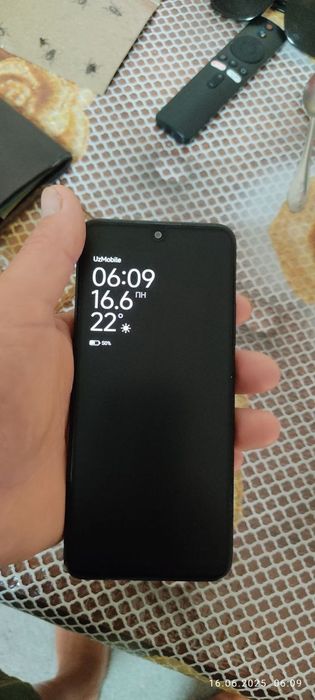 Redmi Nout 12 6+6/128г быстрая зарядка на 33 W
Состояние