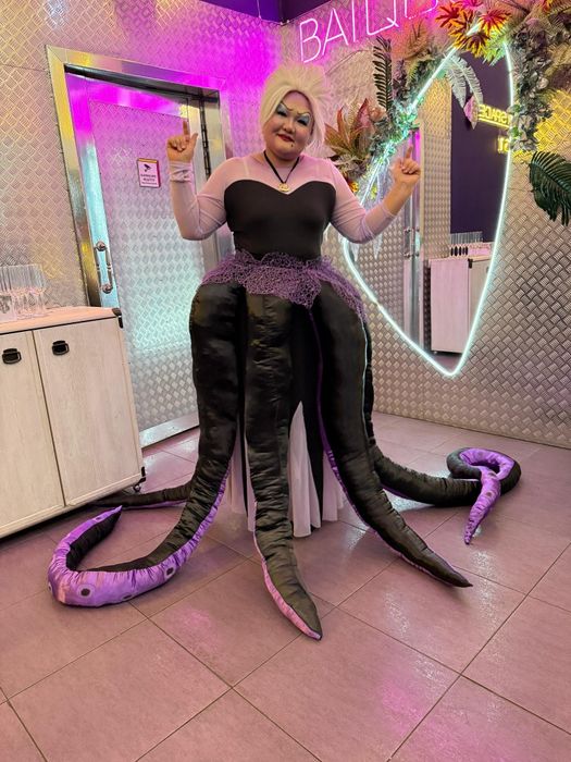 Продам костюм Урсулы