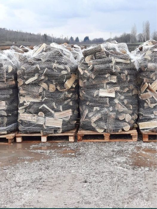 Lemne de foc palet/tona Astept Oferte