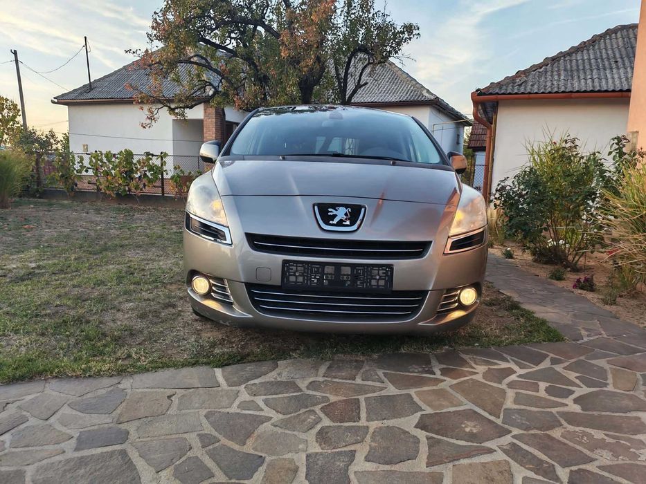 Peugeot 5008 1.6 HDI automat 2010