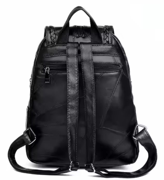 Елегантна дамска раница от еко кожа с модерен дизайн