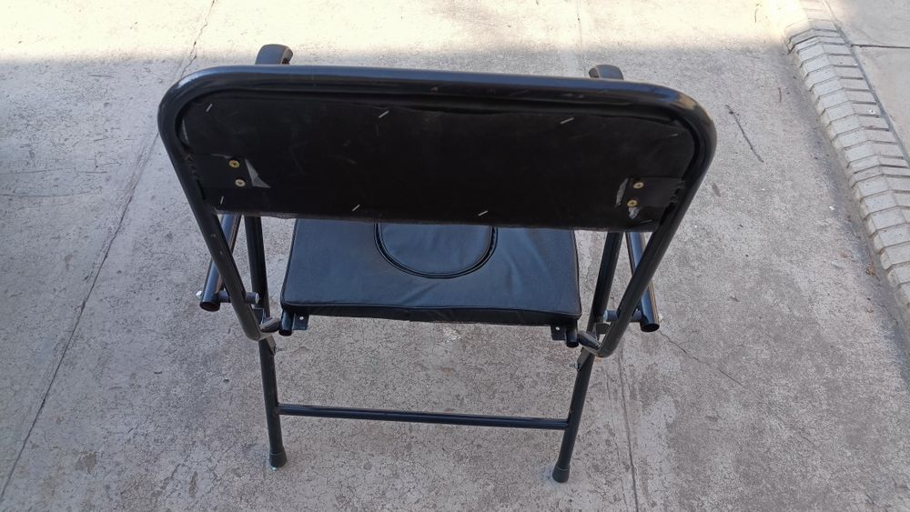 инвалидное кресло, стул туалет, костыль