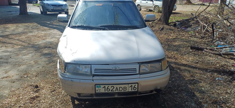 Продам ваз 2110 после ДТП