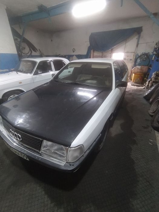 Ауди 100с3 универсал
