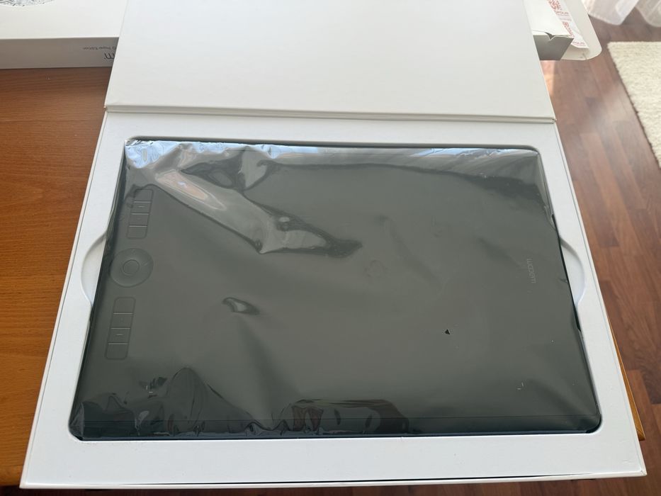 Wacom Intuos Pro Paper Edition Large (PTH-860P)