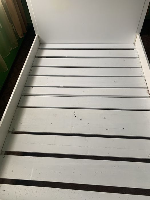 Pat de dormitor ieftin