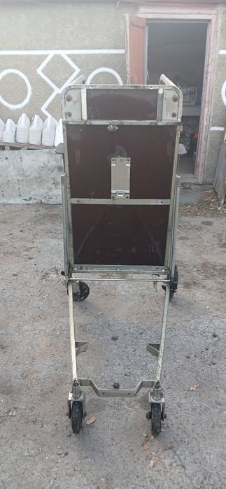 Продам заводскую тачку