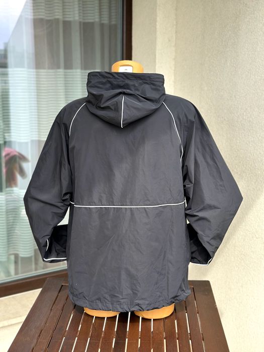 Мъжко горнище / ветровка Nike Air - размер M, отлично състояние