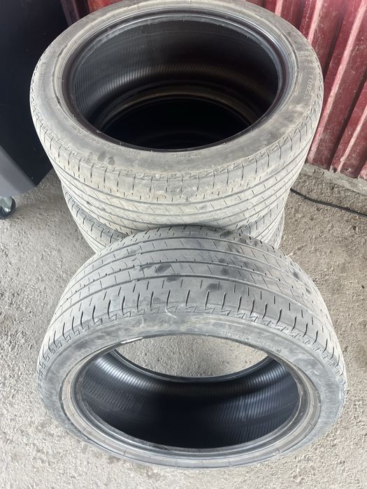 Летние шины 235/45/18