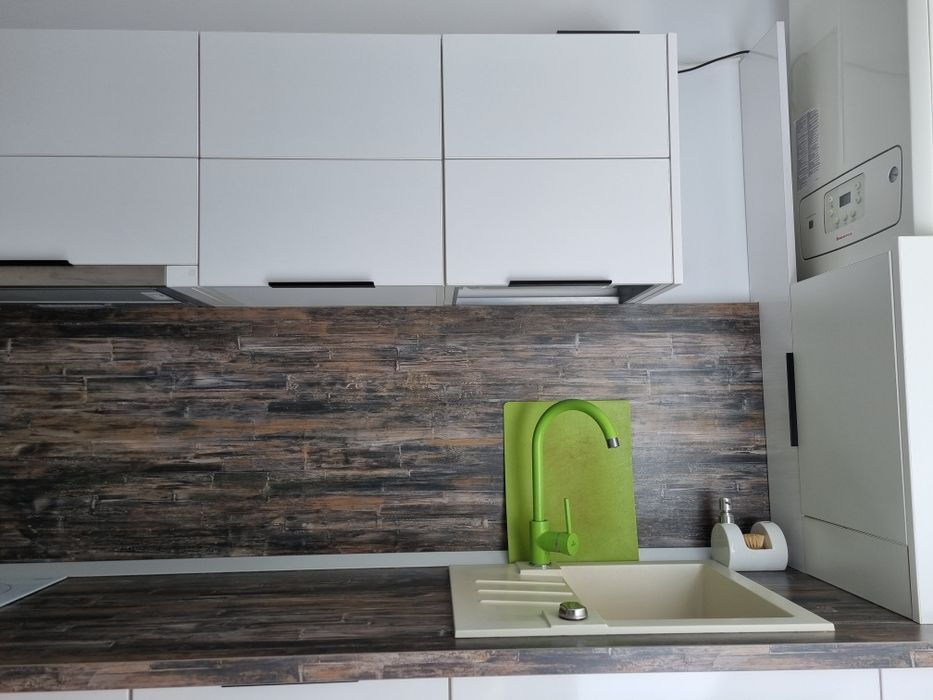 Mobila bucatarie cu electrocasnice