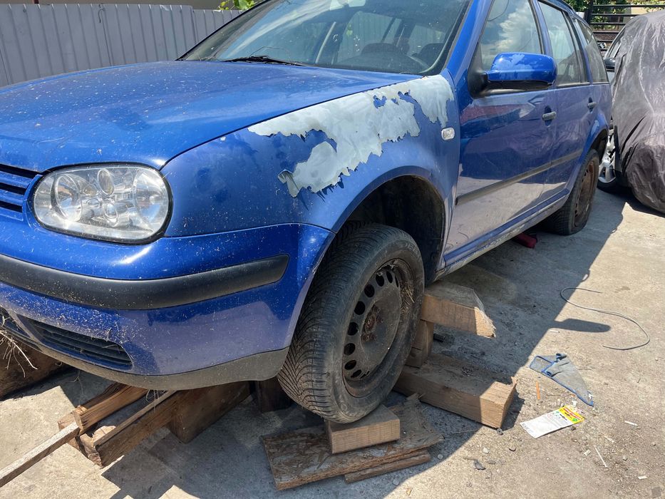 Dezmembrari auto