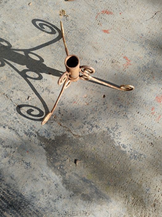 Suporți pentru brazi de craciun