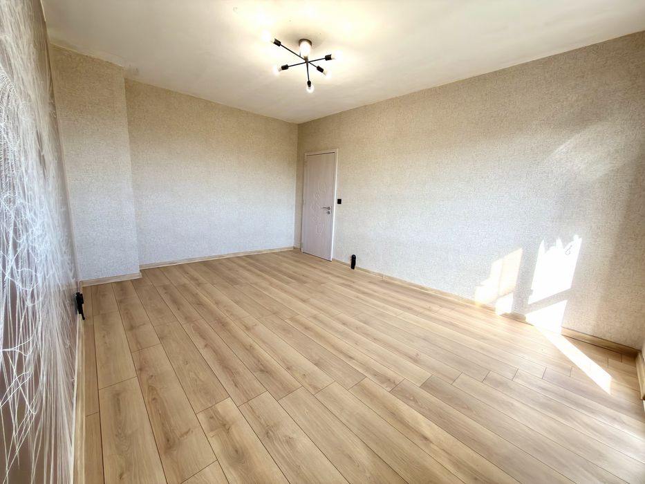 Продава се Двустаен апартамент в Лясковец - 42 кв.м за 1524 €/кв.м - Снимка #3