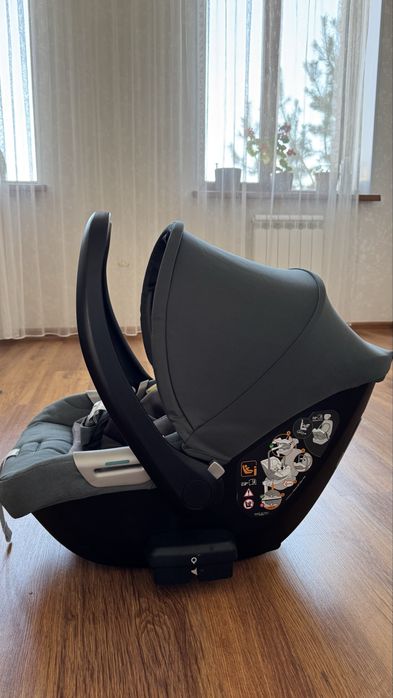Продам автолюльку Inglesina