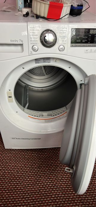 Uscator LG capagitate 7 kg