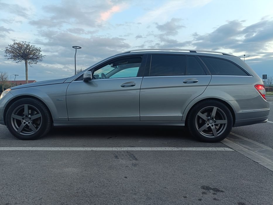 MERCEDES-BENZ C-Class 2009