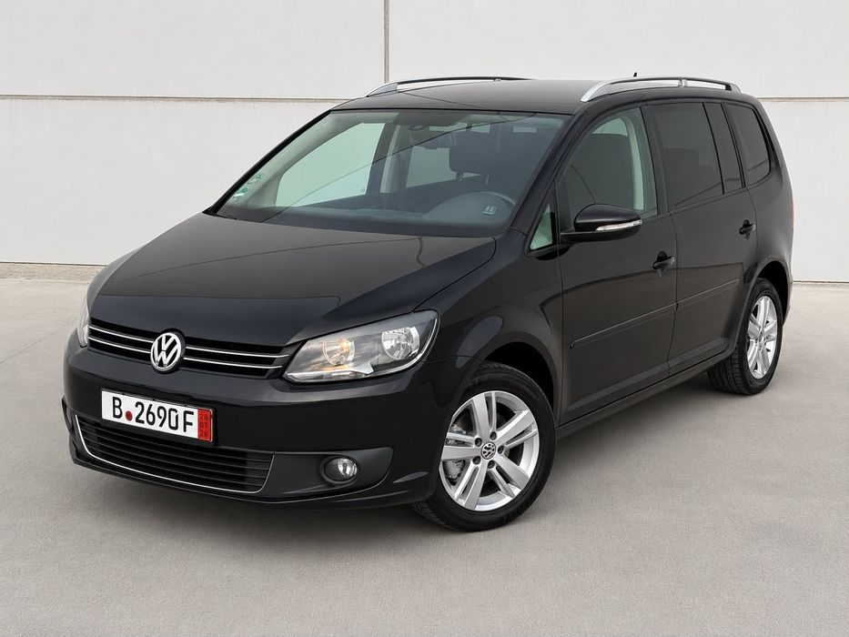 VOLKSWAGEN Touran