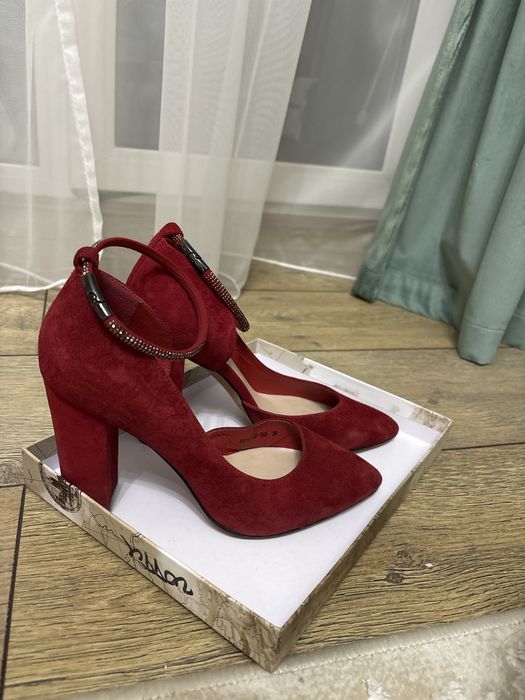 Туфли 39го размера