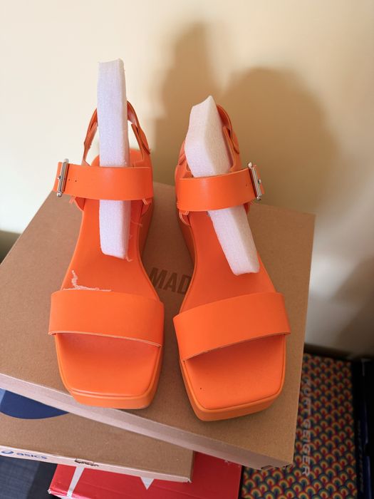 Сандали Steve Madden