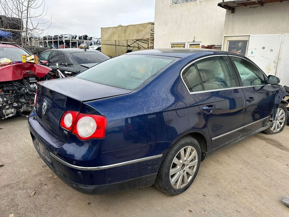 Dezmembrari VW Passat B6 1.6 Benzina / Cod Motor BLF