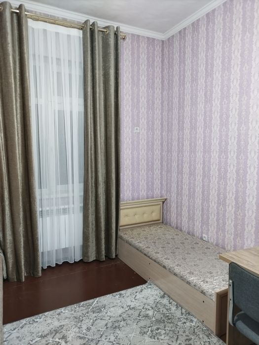 Катта оила учун шинам ховли уй узок муддатга ижарага берилади.