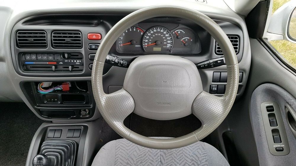 Suzuki grand vitara 1.6 на части