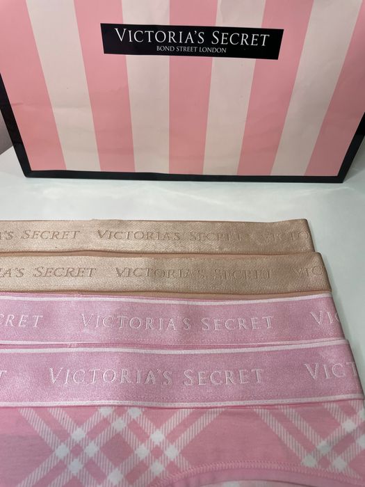 Оригинални дамски бикини Victoria’s Secret