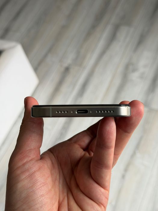 iPhone 15 pro max 256 gb, 89% аккум