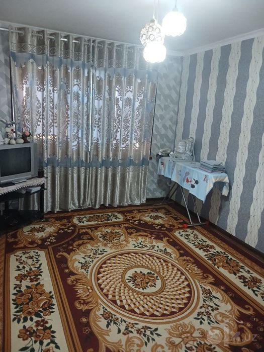 3 хонали квартира сотилади