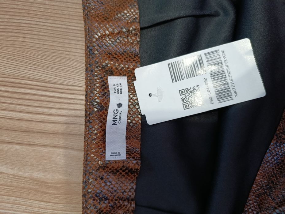 Fustă nouă cu etichetă MNG casual