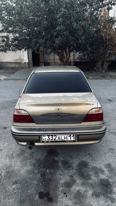 Нексия 1. 2005год