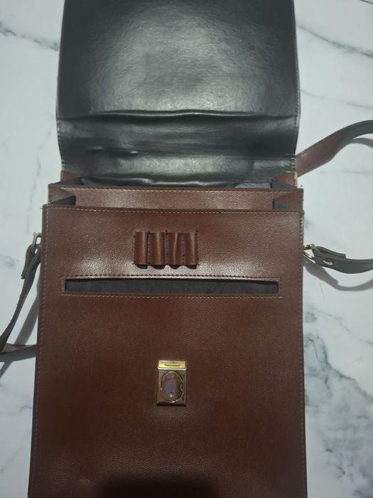 Мъжка чанта за през рамо