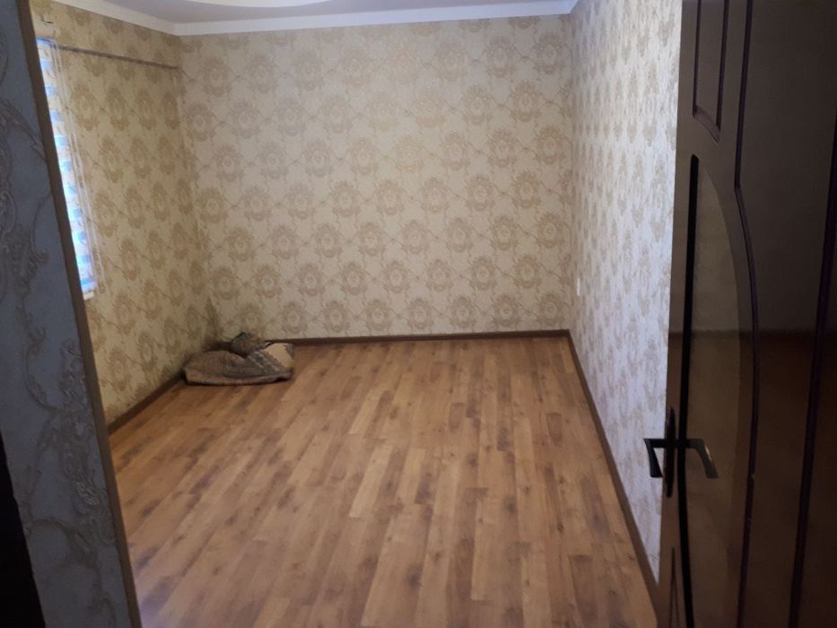 Srochno!! Mikrorayon 3/1 da 2xonali kvartira sotiladi