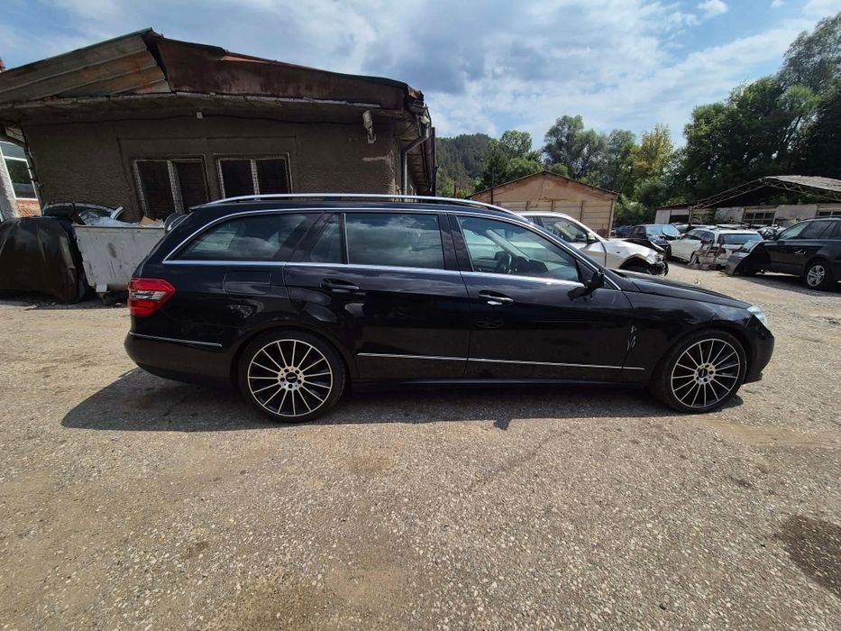 Mercedes W212 E350CDI 265кс 4Matic Distronic теглич ксенон автоматик комби НА ЧАСТИ!