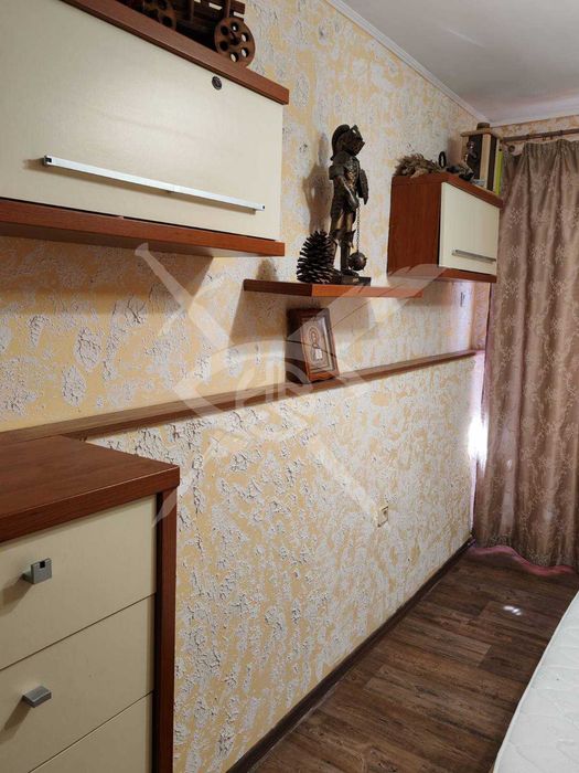 Четиристаен апартамент в Атия 93071