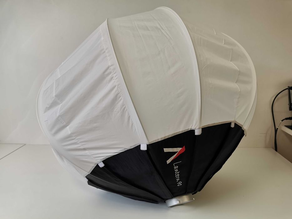 Aputure Lantern 90 сферичен софтбокс с диаметър 90см