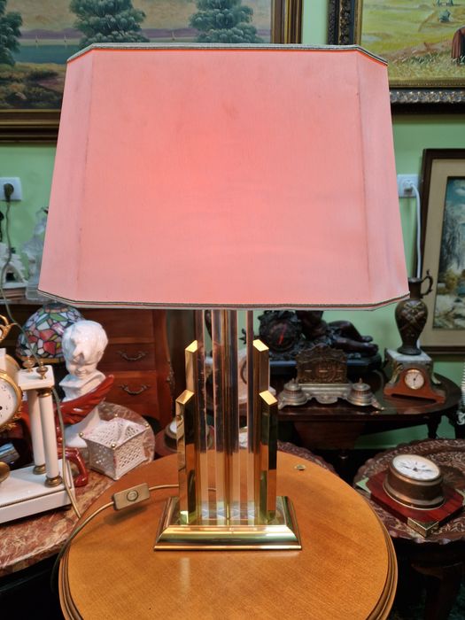 Уникална антикварна колекционерска немска настолна лампа месинг и крис