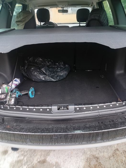 Vind Dacia Duster an 2012 benzină  Si GPL