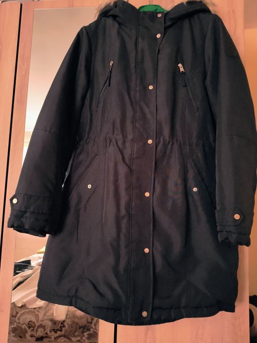 Дамска зимна парка