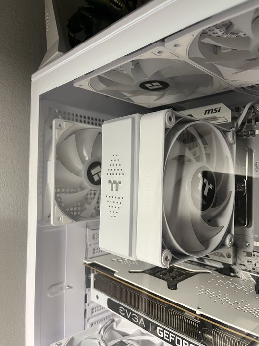 Охладител thermalright astria 200